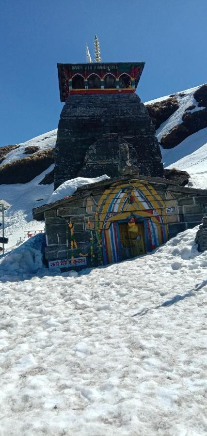 Chandarshila Hike Homestay Ukhimath Esterno foto
