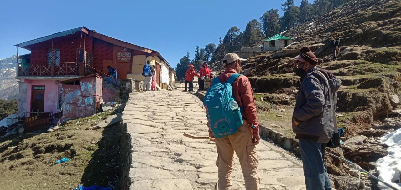 Chandarshila Hike Homestay Ukhimath Esterno foto