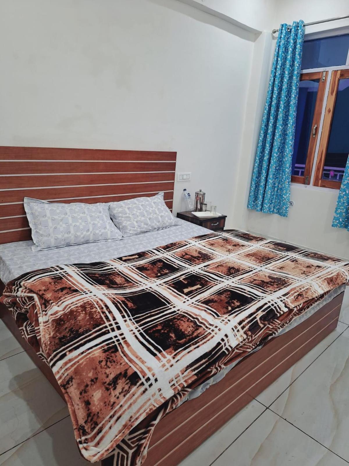 Chandarshila Hike Homestay Ukhimath Esterno foto